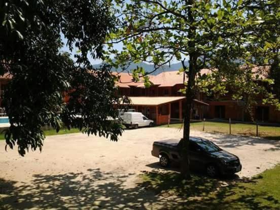 Condominio Maranduba Ville I Убатуба Экстерьер фото